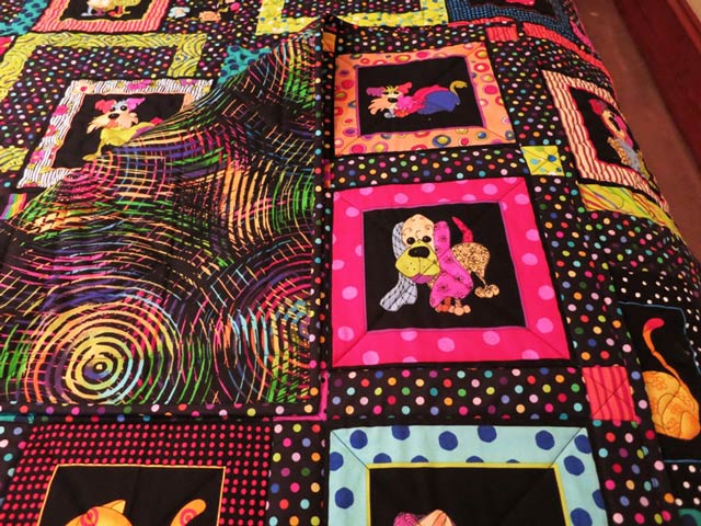 Tripawds quilt auction