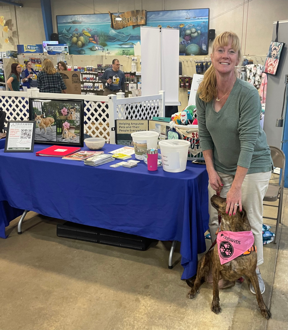 Tripawds Volunteer Kim Shireman